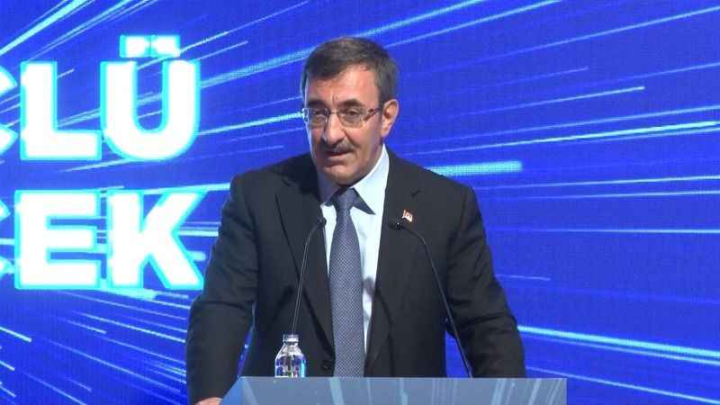 Cumhurbaşkanı Yardımcısı Yılmaz:"2026’da tek haneli enflasyon rakamlarını hedefliyoruz"
